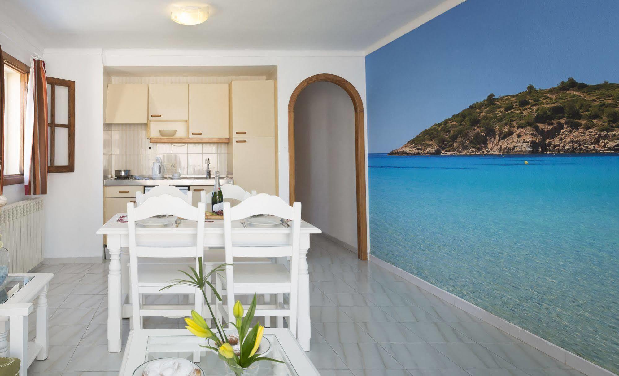 Sol Y Mar Lejlighedshotel Cala Bona (Mallorca)